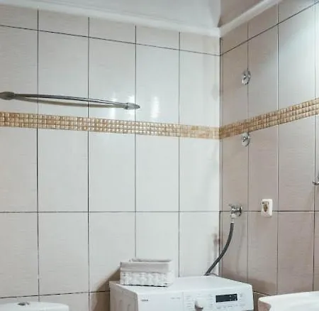 Lunessiastay Nea Peramos (Macedonia)
