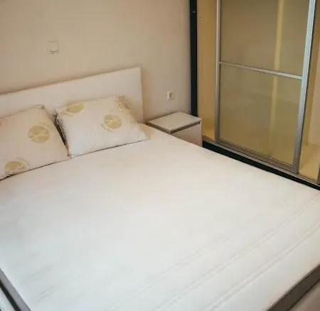 Apartment Lunessiastay *